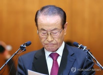 굳은 표정의 태영그룹 윤세영 창업회장