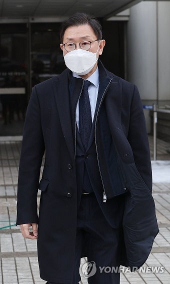 '공수처 1호 기소' 김형준 전 부장검사 뇌물 혐의 2심도 무죄