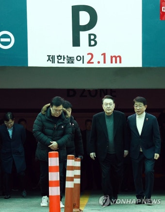 윤석열 대통령, 1기 신도시 아파트 지하주차장 점검