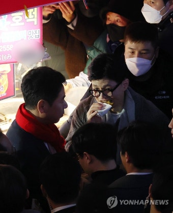 부산 찾아 씨앗 호떡 먹는 한동훈