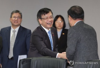 중소기업인 간담회 참석한 경제부총리