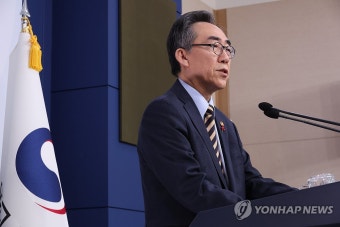 외교 현안에 대해 발언하는 조태열 외교부 장관