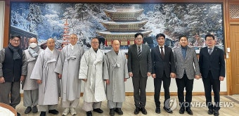 홍익표 원내대표, 천태종 총무원장 예방