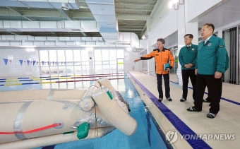 충북 안전체험관 둘러보는 이상민 행안부 장관