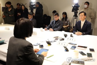 한국 의사협회, 여야 의회 간 알리바이용 협의체 비난 및 의료계 참여 중단 요구