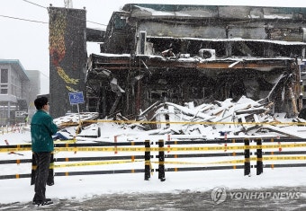 윤석열 대통령 기다리는 한동훈 비대위원장