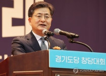 축사하는 박원석