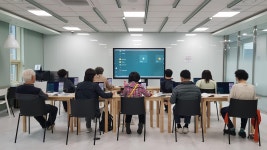 강남구 정보화교실 강화…어르신 생활 디지털 특화반 운영