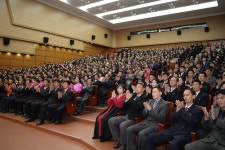 협력 넓히는 北中, 평양서 '김정은 방중 다큐' 함께 관람