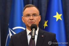 폴란드 신구권력 이번엔 예산안 문제로 충돌