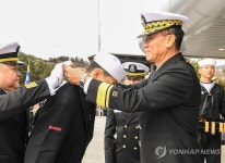 해군병 699기 수료식