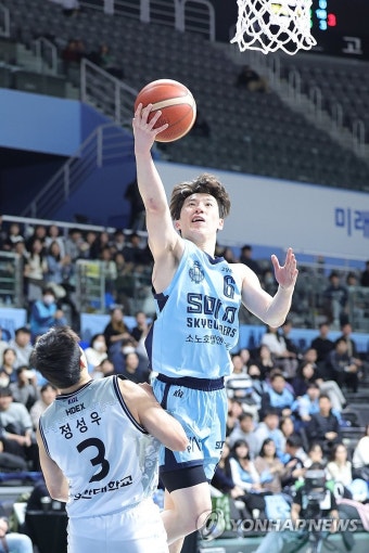 이정현 레이업슛