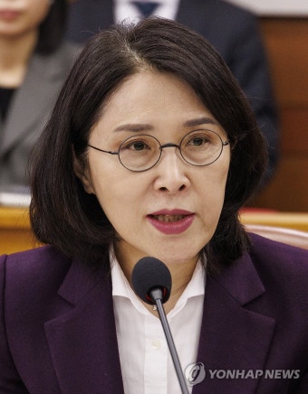 무상 개발 협력 전략회의에서 발언하는 강인선 외교부 2차관