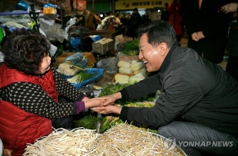 인왕시장 방문한 오세훈 시장