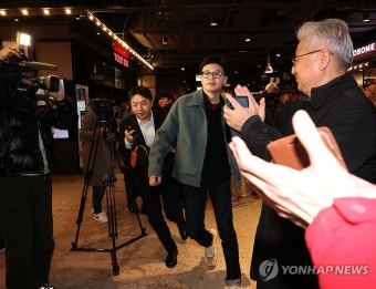 '건국전쟁' 관람 마친 한동훈