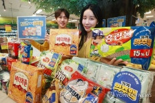 집 앞 슈퍼서도 이마트 가격으로…54개 품목 가격 역주행