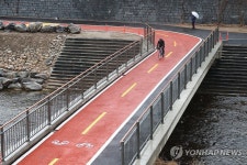 정릉천과 청계천 연결한 보행·자전거 전용교