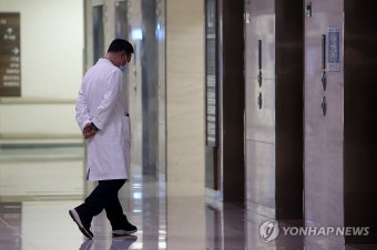 전공의 집단사직 돌입하나…정부·의료계 갈등 최고조