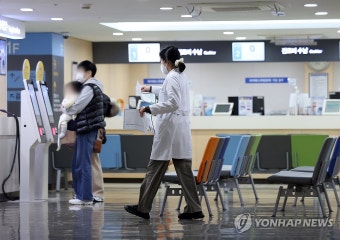 전공의 집단 사직서 제출로 '의료 공백' 위기감