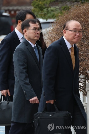 사상 첫 검사 탄핵심판 변론 참석하는 안동완 검사
