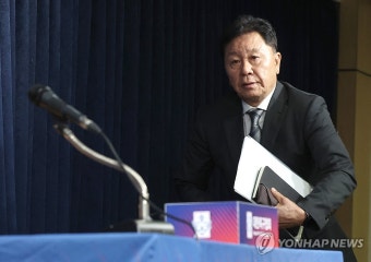 브리핑 나선 정해성 KFA  전력강화위원장