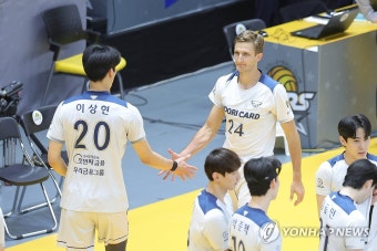 우리카드에 합류한 러시아 용병 아르템