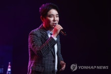 잇단 구설에 입장 낸 임창정…문제 된 친구와 연락 끊겨