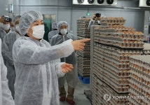 지능형 산란계 농장 방문한 송미령 장관