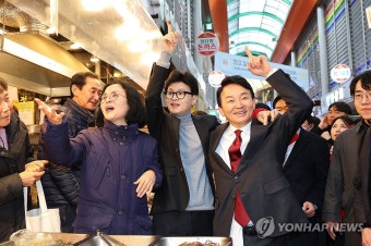 계양산전통시장 찾은 한동훈-원희룡