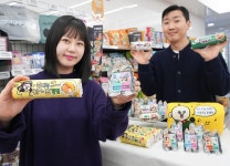 이제 곧 꽃놀이 계절…편의점업계, 간편식 경쟁