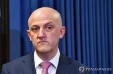 "전직 의원이 간첩 활동"…정보원장 폭로에 호주 