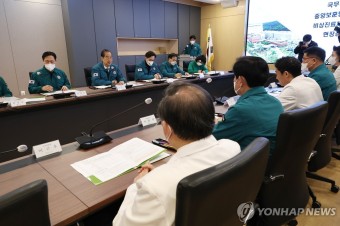 의사 집단행동 관련 중앙보훈병원 방문한 한덕수 총리