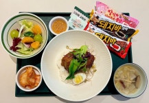 회장님도 즐겨찾는 GS 구내식당…하루 2천명 찾는 맛집으로