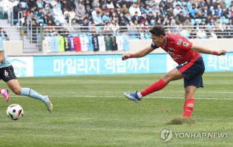 정치인 '슛'