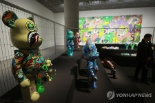 스티븐 해링턴과 베이프의 만남