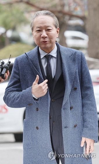 입장 발표하는 주수호 의협 비대위 언론홍보위원장