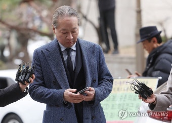 공공범죄수사대 들어서는 주수호 의협 비대위 언론홍보위원장