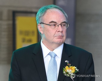 2024 인터배터리 개막식 참석한 제프 로빈슨 주한호주대사