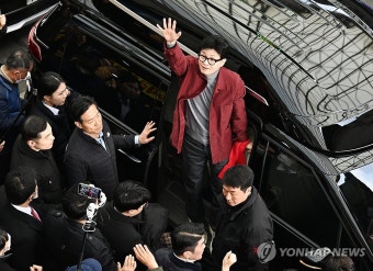 수원 찾은 한동훈 비대위원장