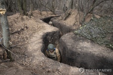 러 봄철 대공세 준비…우크라, 참호 파고 방어작전 올인