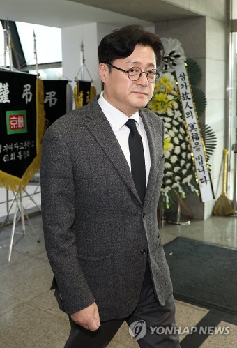 손명순 여사 빈소 찾은 홍익표 원내대표
