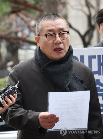 입장 밝히는 박명하 의협 비대위 조직강화위원장