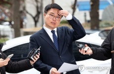 입장 밝히는 임현택 대한소아청소년과의사회장