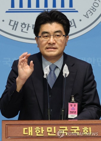 서울의대 교수협 비대위, 국회에서 기자회견