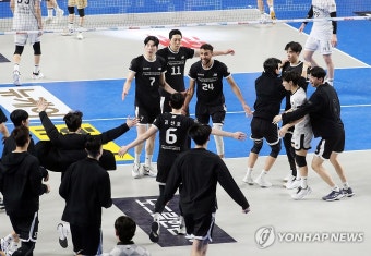 우리카드 꺾은 현대캐피탈
