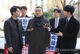 입장 밝히는 박명하 의협 비대위 조직강화위원장