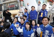 지지클리닝랩대전 | 대전서 지지 호소하는 민주당