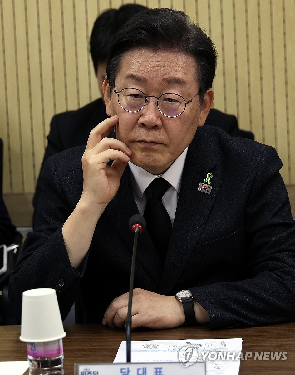 이재명 대통령, 오송 참사 2주기 행사서 안전대책 점검 및 헌화 행위