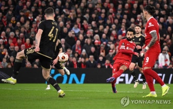 리버풀, 프라하 6-1로 대파…합산 11-2로 유로파리그 8강 진출