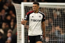 손흥민 침묵 토트넘, 풀럼에 0-3 완패…4위 탈환도 실패